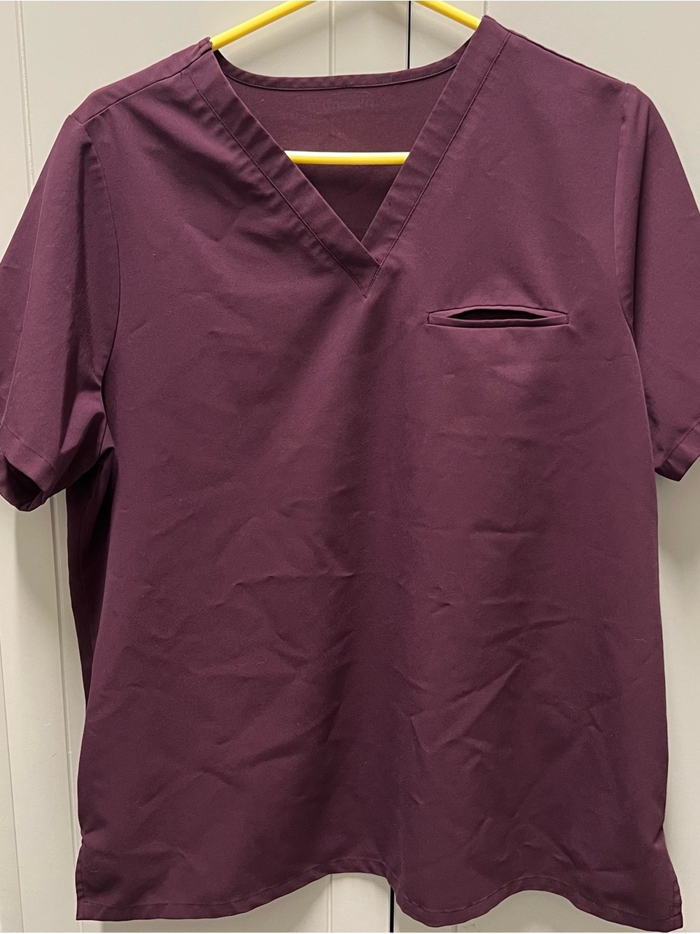 Mandala Women’s Petite Scrub Set in Plum